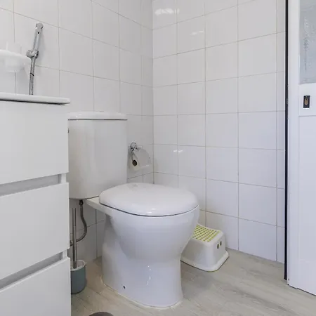 With Patio By Lovelystay Apartman Lisboa